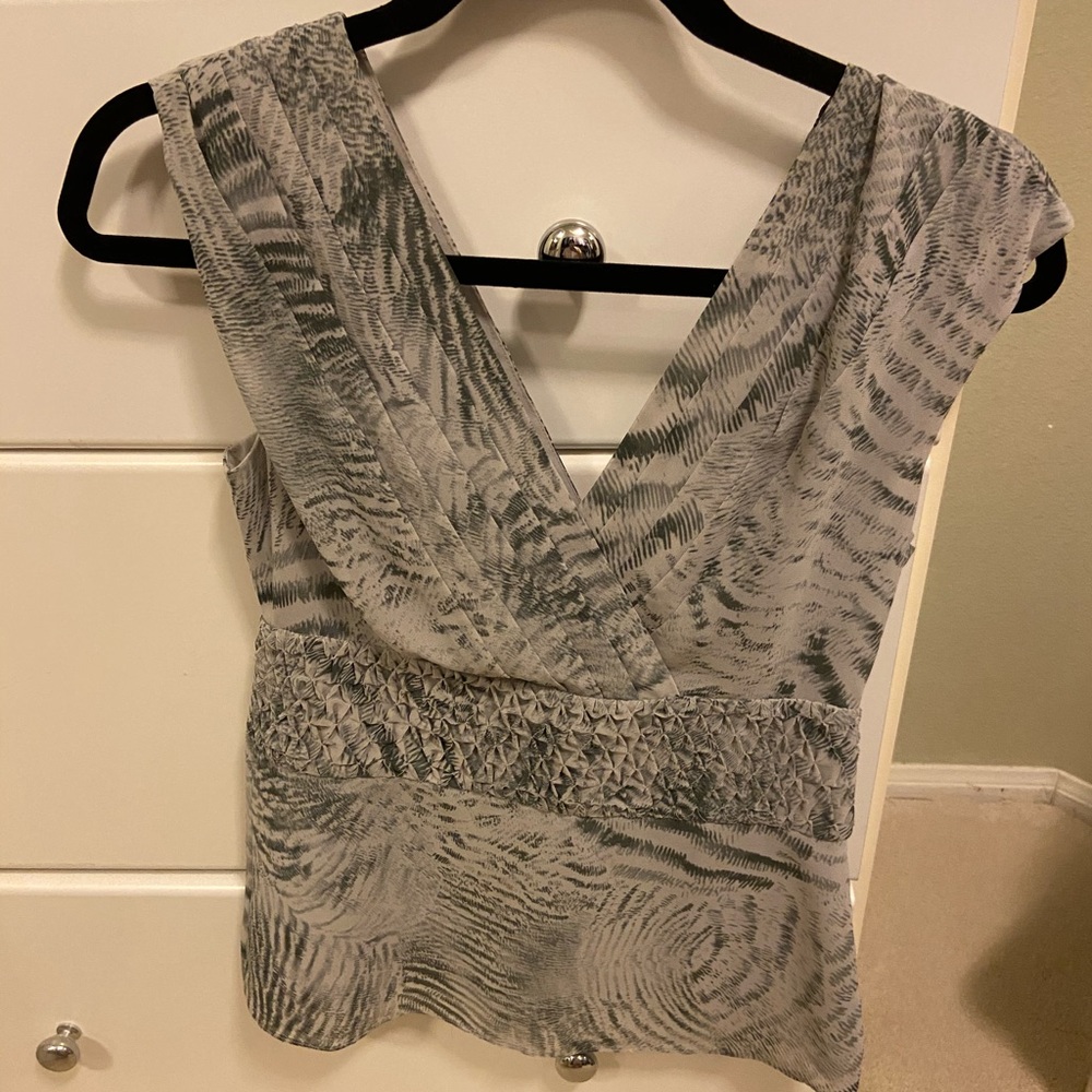 Banana Republic Sleeveless Blouse